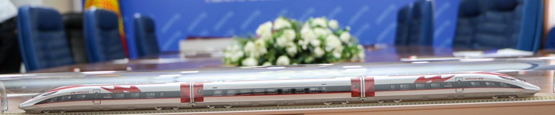 Заместитель министра науки, высшего образования и инноваций Кыргызской Республики Нурлан Омуров встретился с делегацией Государственной железнодорожной компании Китайской Народной Республики